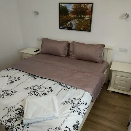 Apartment De&de